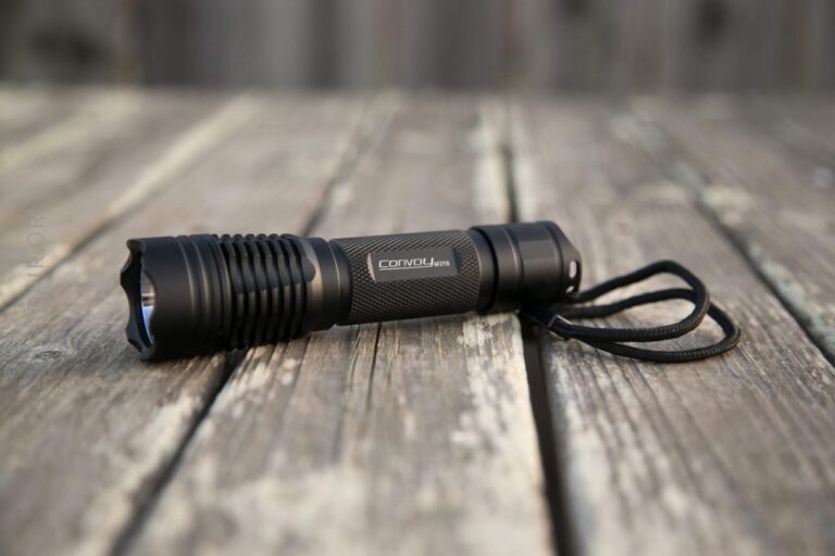 Convoy M21B Review: The Ultimate EDC Flashlight