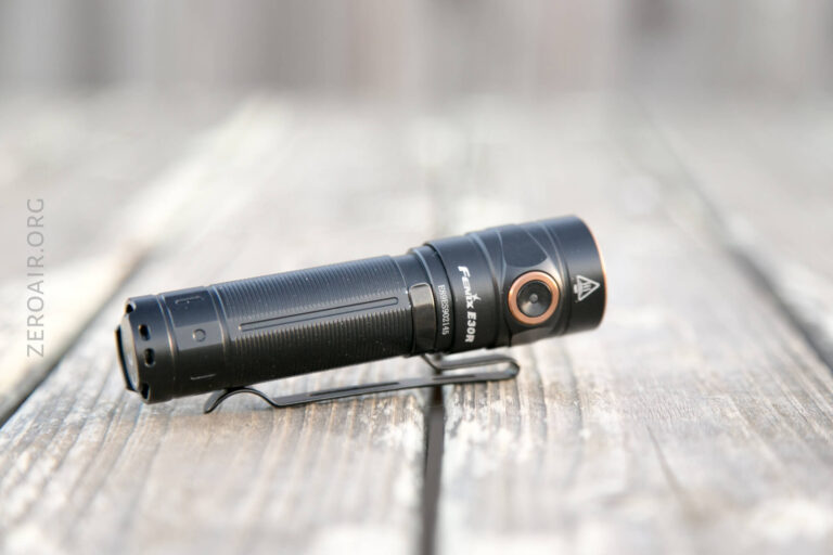 Fenix E30R Review: Compact 1600 Lumen EDC Flashlight