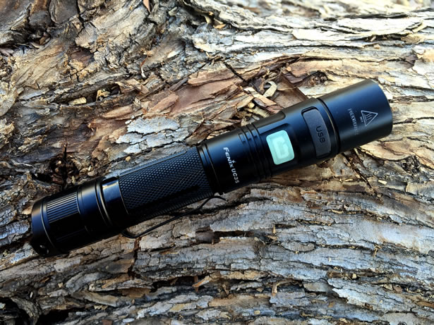 Fenix UC35 Review: A Comprehensive Guide to Performance and Features