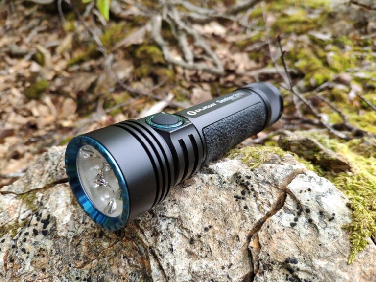 Olight Seeker 2 Pro Review: Compact Powerhouse Flashlight